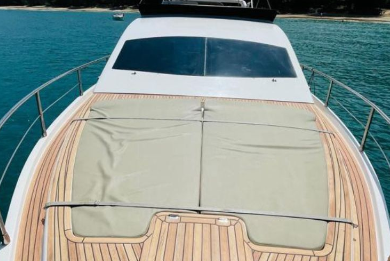 Lancha Intermarine 440