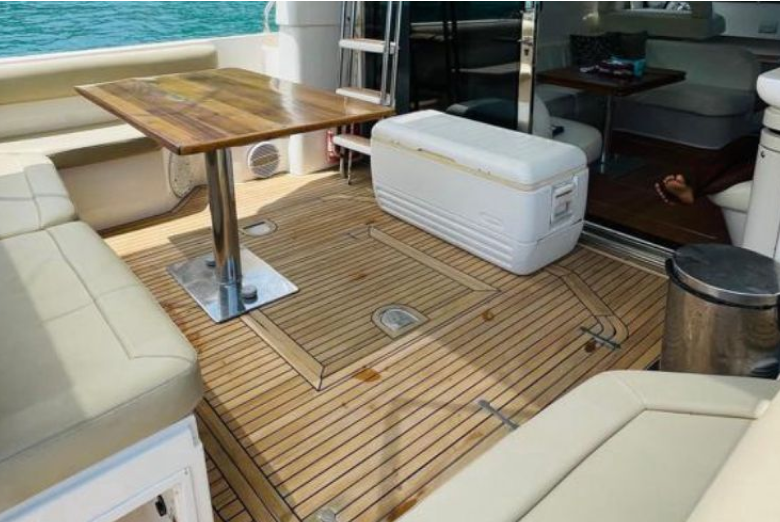 Lancha Intermarine 440